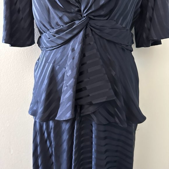 A.L.C. Navy Blue Tonal Stripe AVI 100% Silk Asymmetric Midi Maxi Dress Sz 6 - Picture 6 of 13